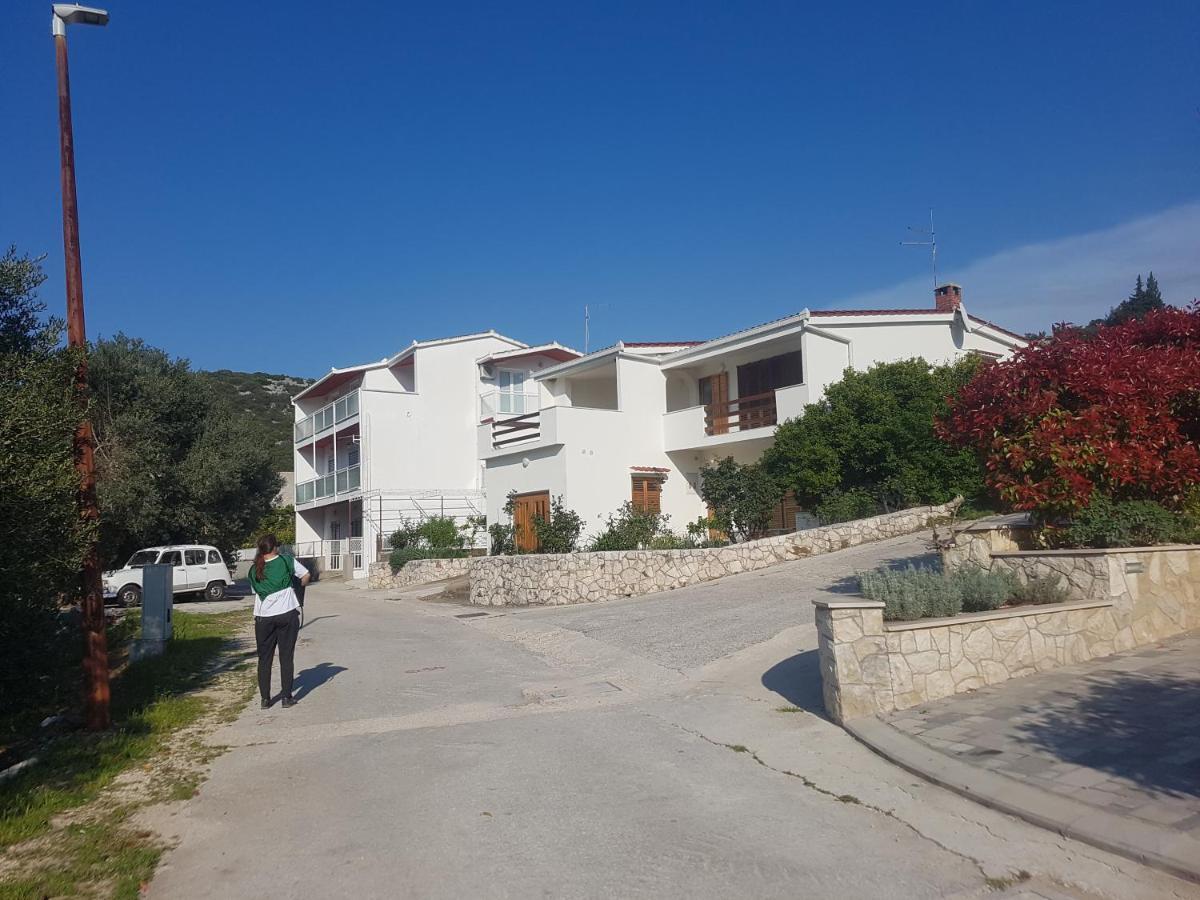 Six Bedroom Holiday Home Matea Ploce  Exteriér fotografie