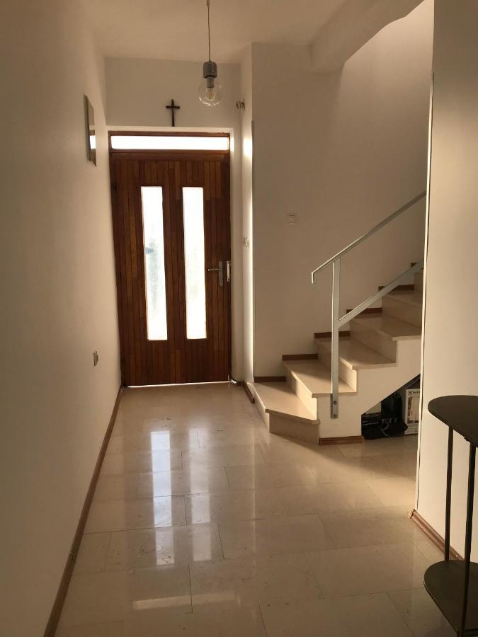 Six Bedroom Holiday Home Matea Ploce  Exteriér fotografie