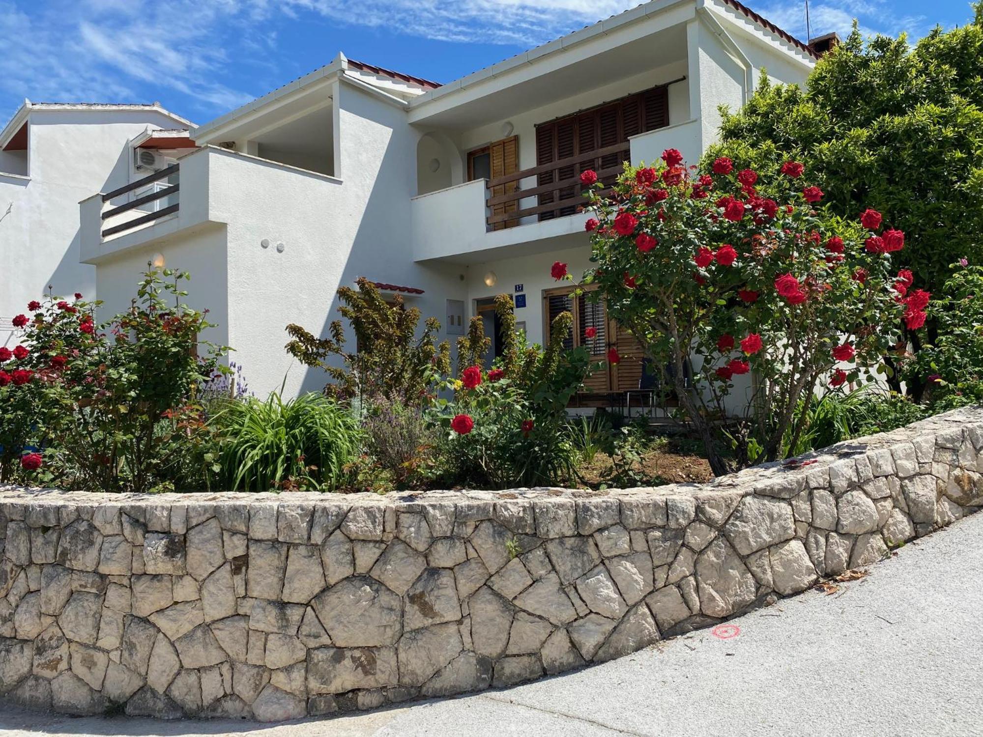 Six Bedroom Holiday Home Matea Ploce  Exteriér fotografie